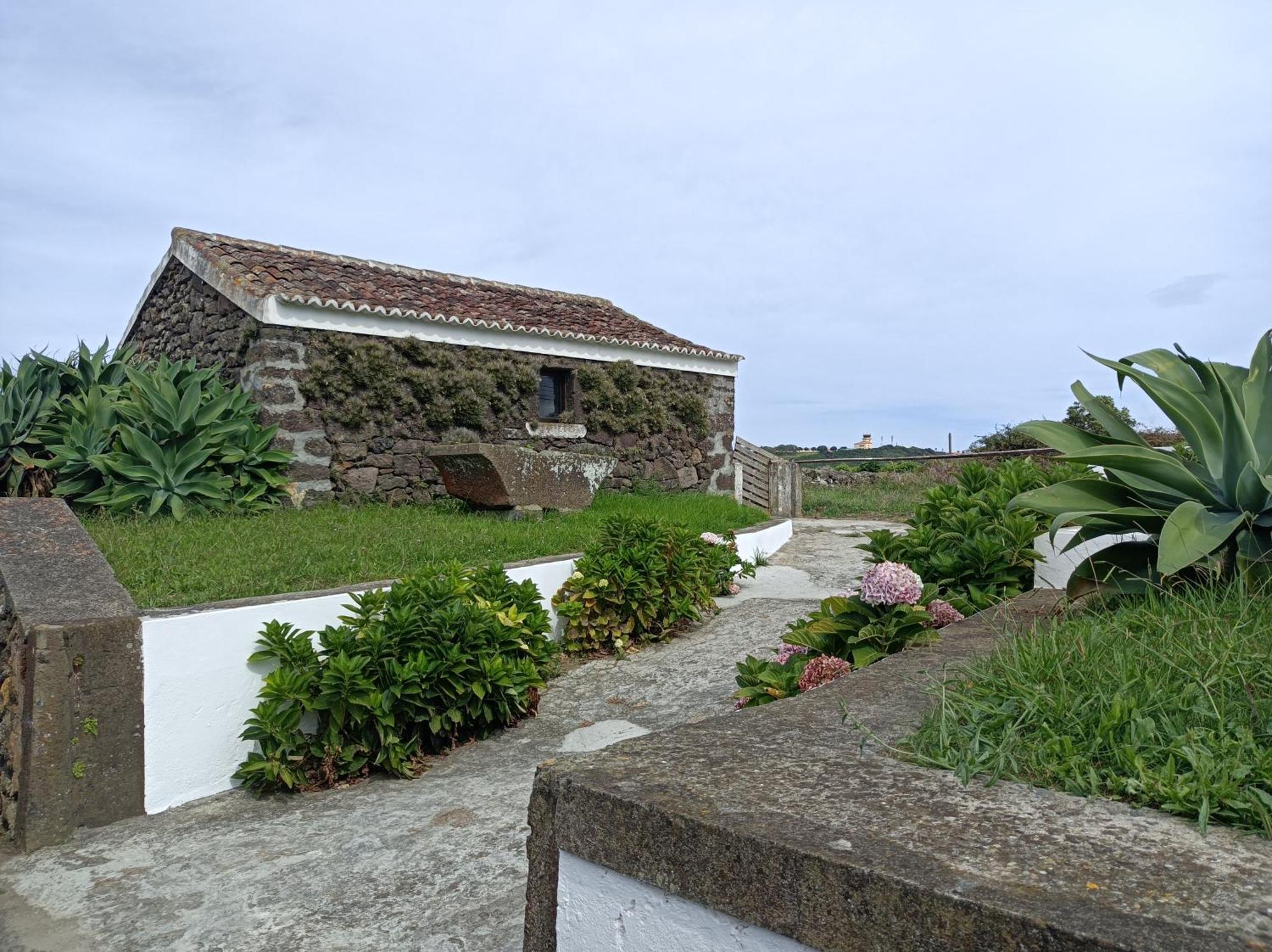 Rosario Guest House Lajes Exterior photo
